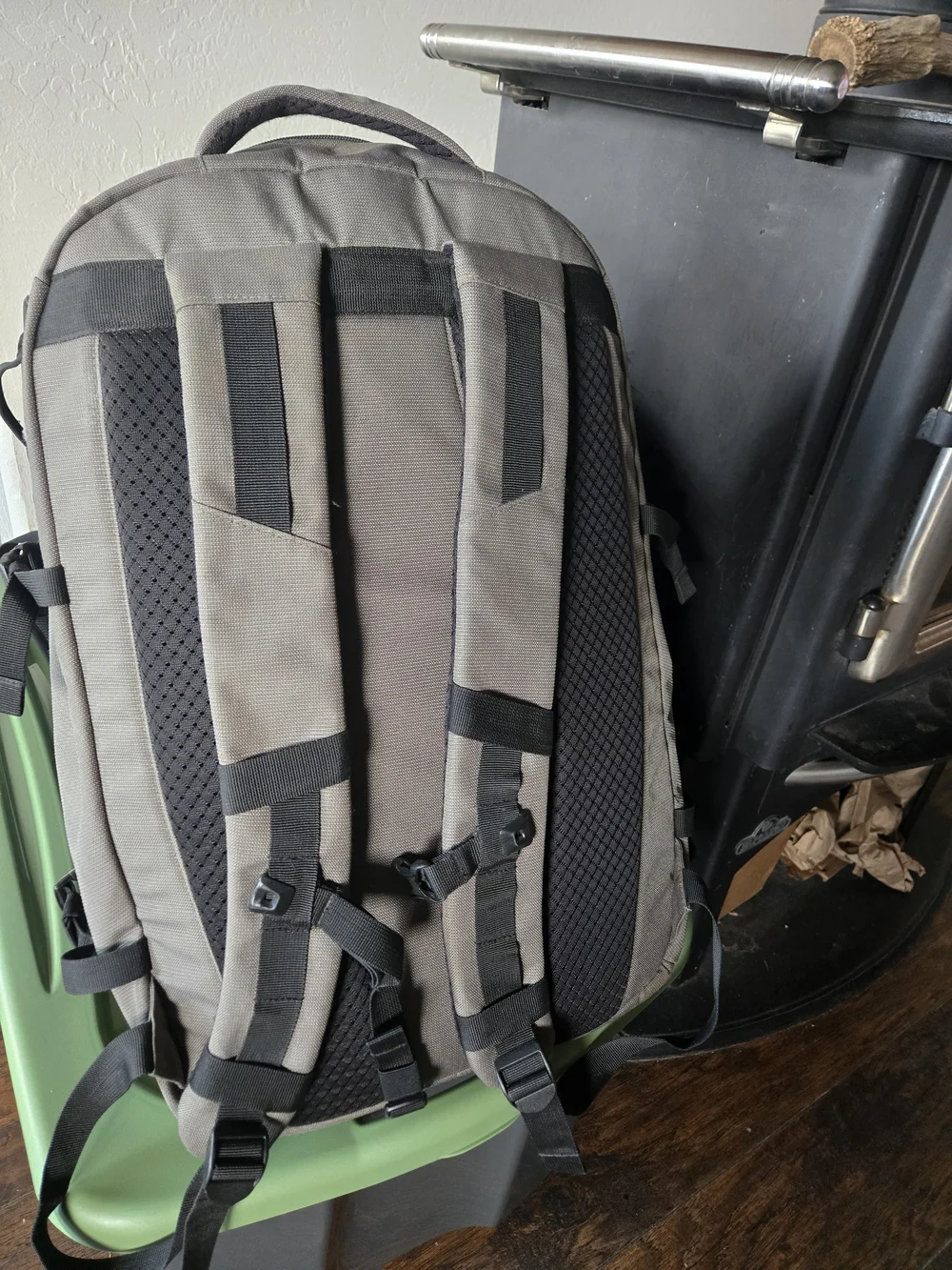 Oakley rugged backpack